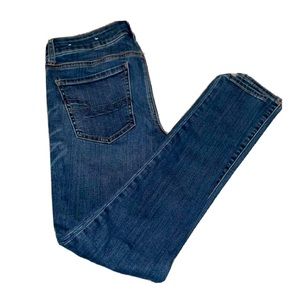 American Eagle Super Stretch Jegging Blue Jean Women’s Size 6